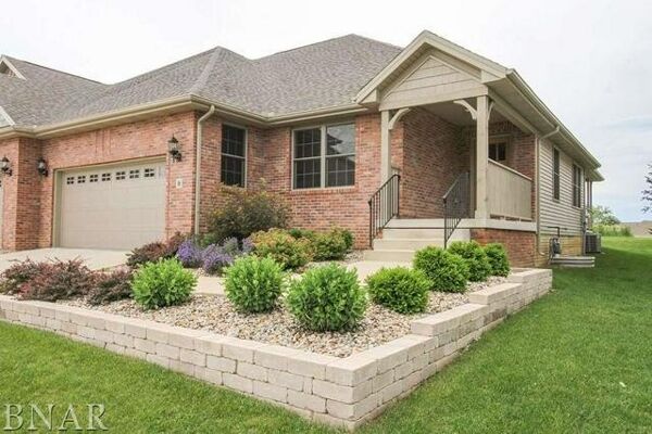 2 Bedroom Home in Bloomington - $315,000